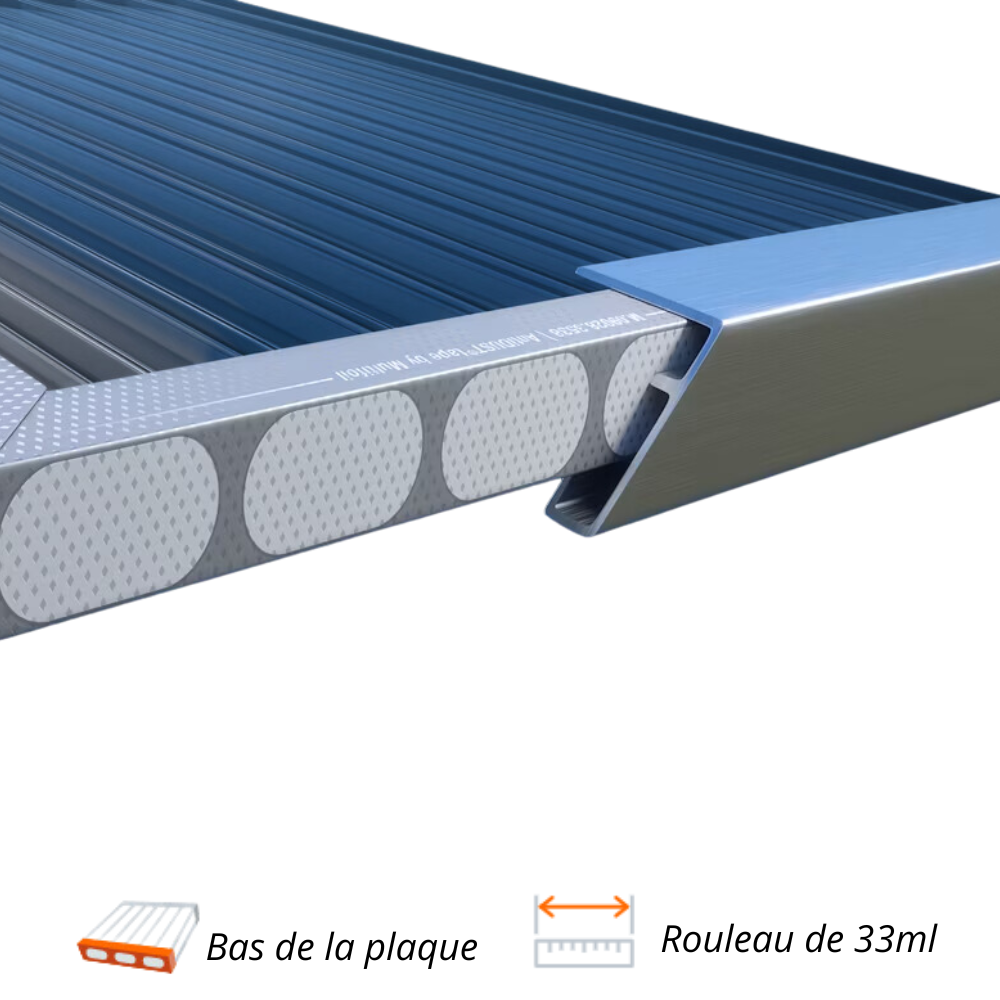 Pose d'un ruban microperforé sur une plaque en polycarbonate alvéolaire