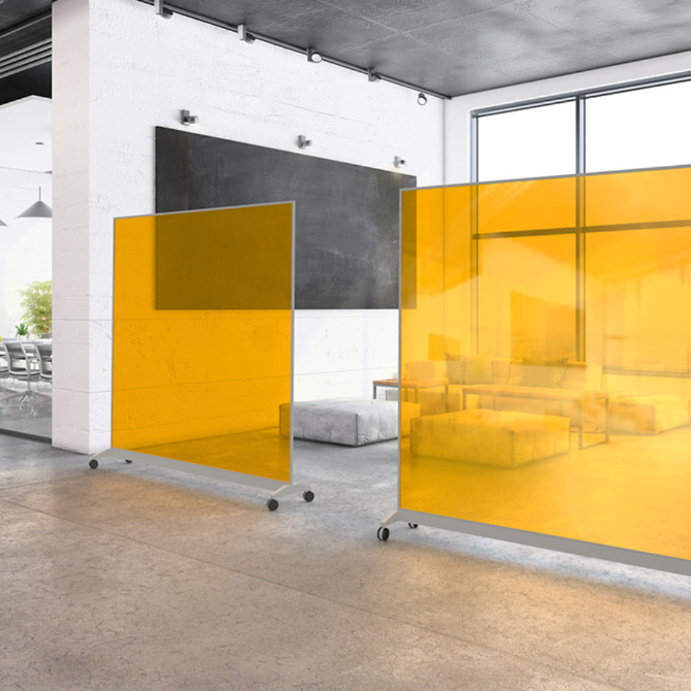 cloison en acrylique coloré de couleur jaune