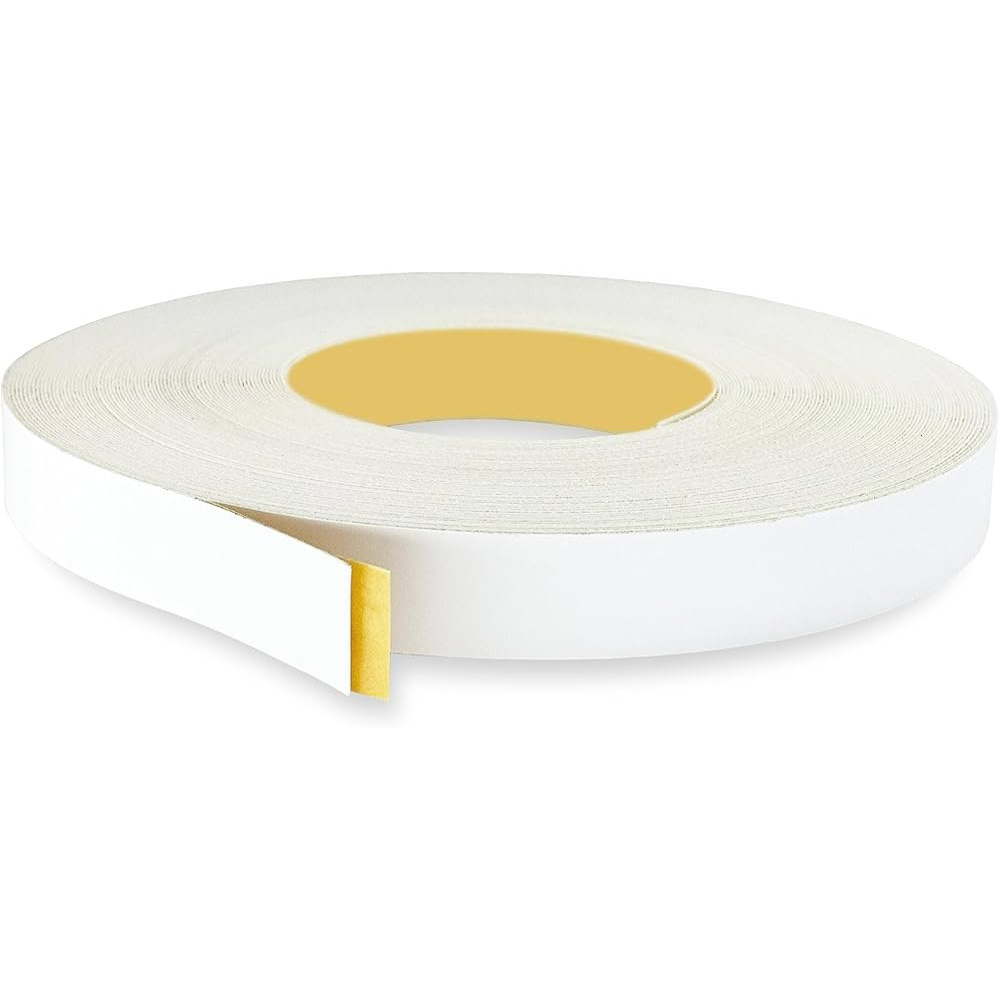 vue latérale d'un rouleau de bande de chant blanc