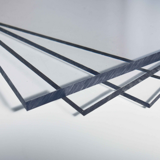 Plaques de polycarbonate compact transparent de différentes épaisseurs découpées sur mesure